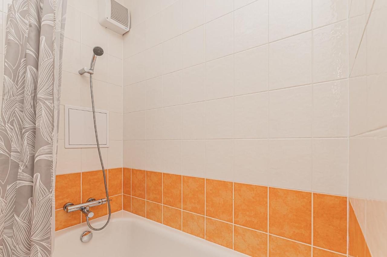 °°°Carolina'S Modern Apartment °°° Hradec Králové エクステリア 写真