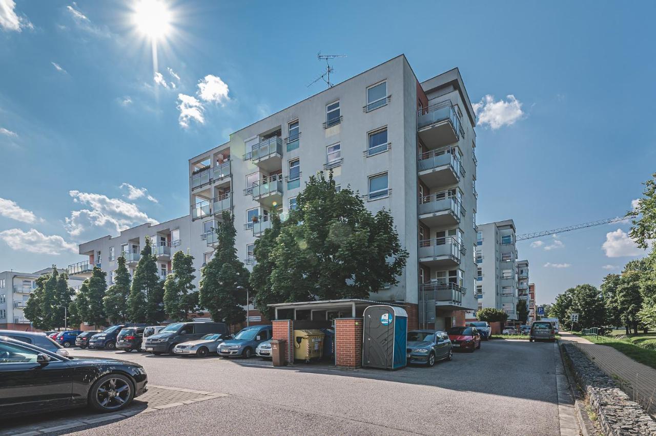 °°°Carolina'S Modern Apartment °°° Hradec Králové エクステリア 写真